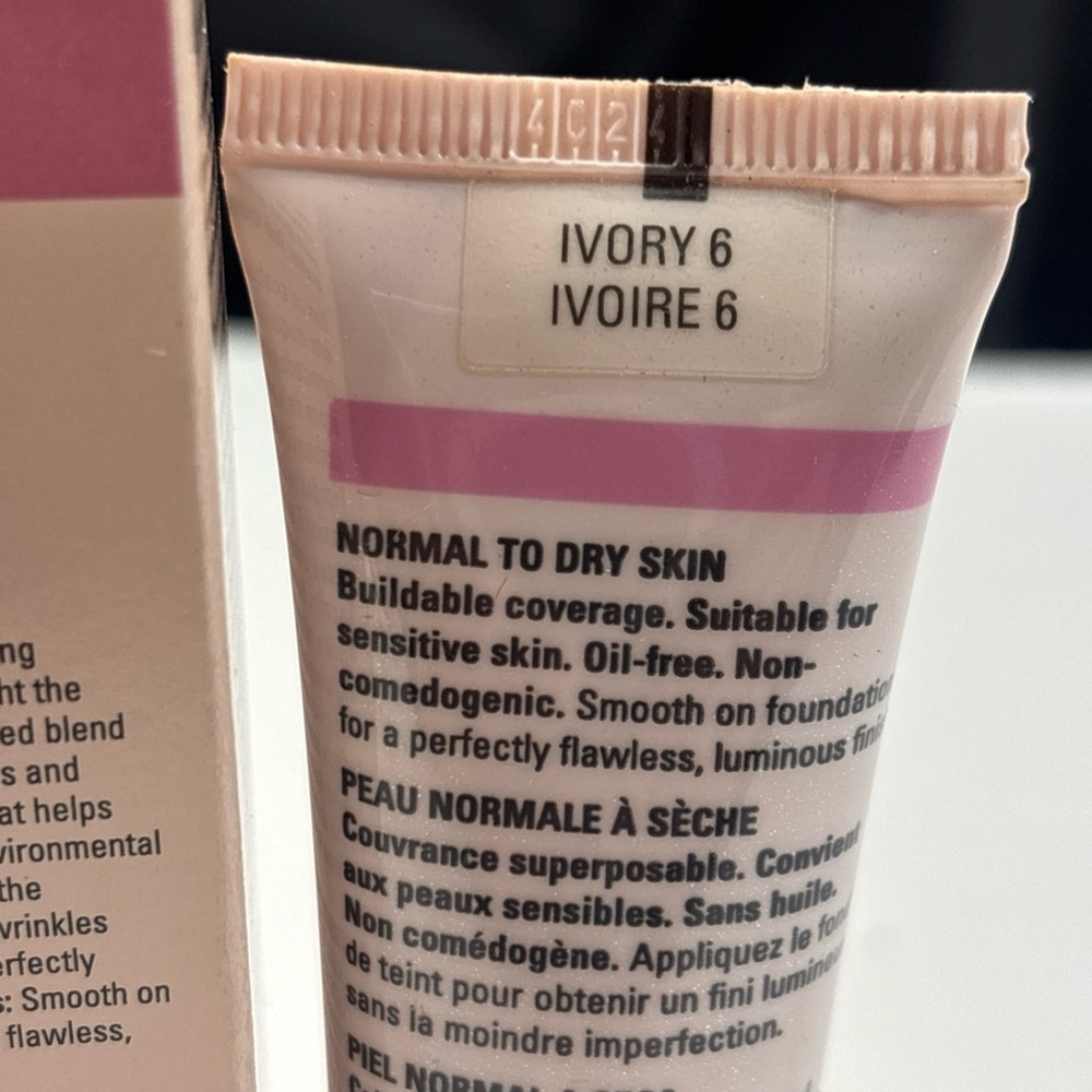 2 MaryKay TimeWise Luminous Wear Liquid Foundation Ivory6 038702 Normal Dry Skin - Picture 5 of 9